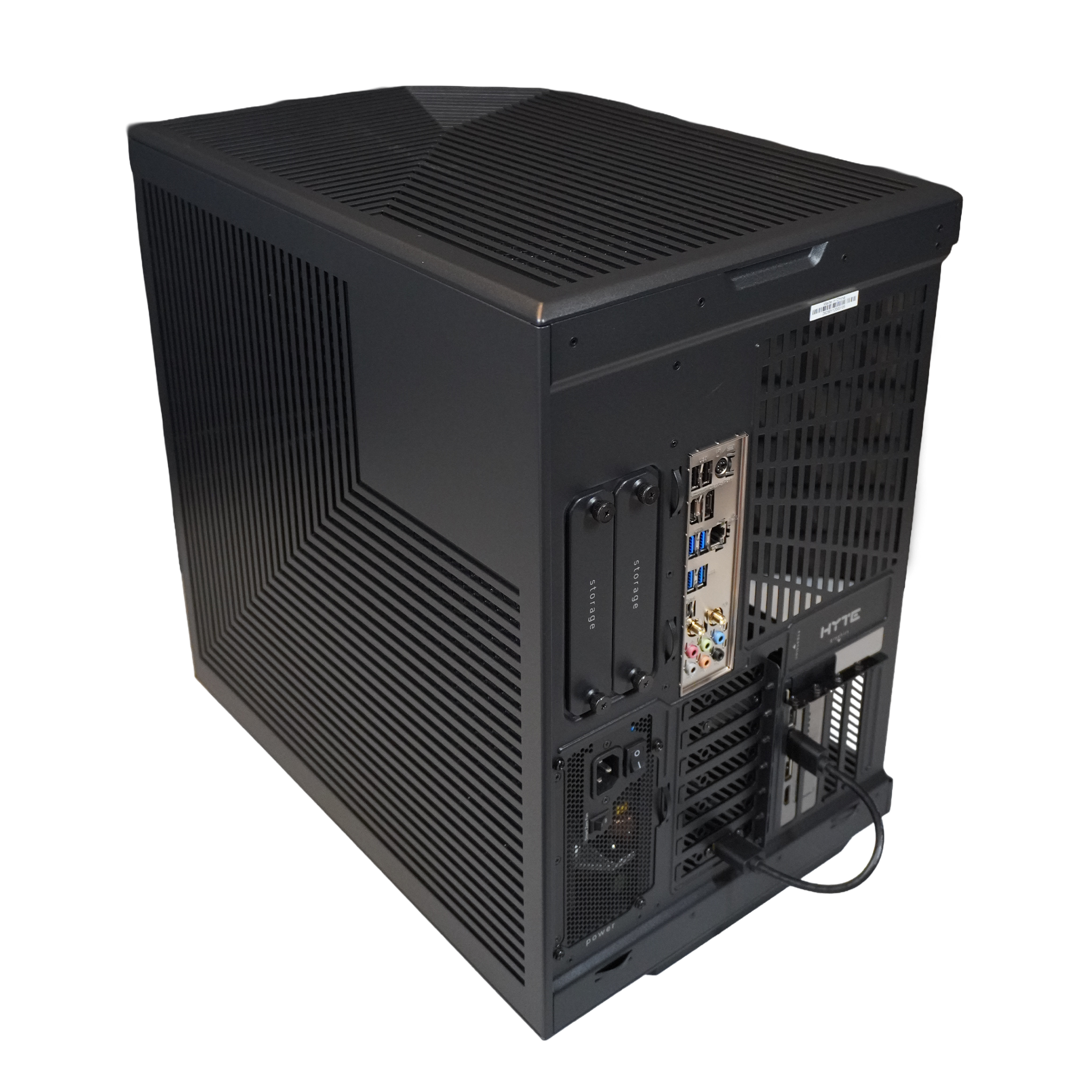 Barebone-AMD-Y70, up to Ryzen 9 9950X3D & GeForce RTX 5090